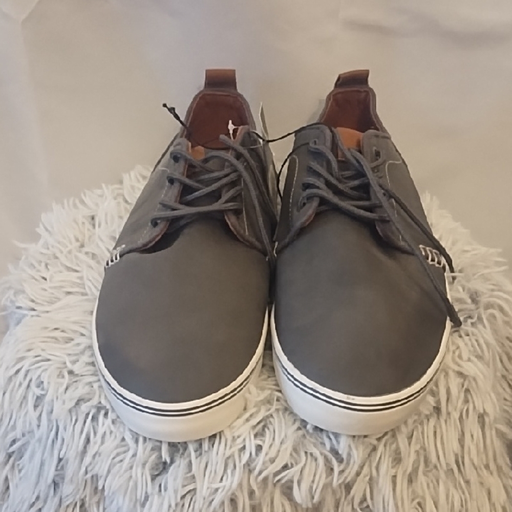Goodfellow & Co Men's Gray and Brown Sneakers
